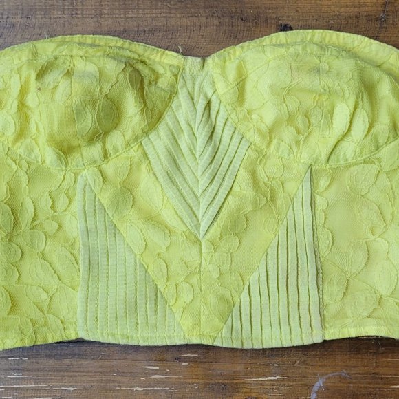 Silence+Noise Tops - Silence+Noise bright yellow Corseted Lace Tube Top Sz 4